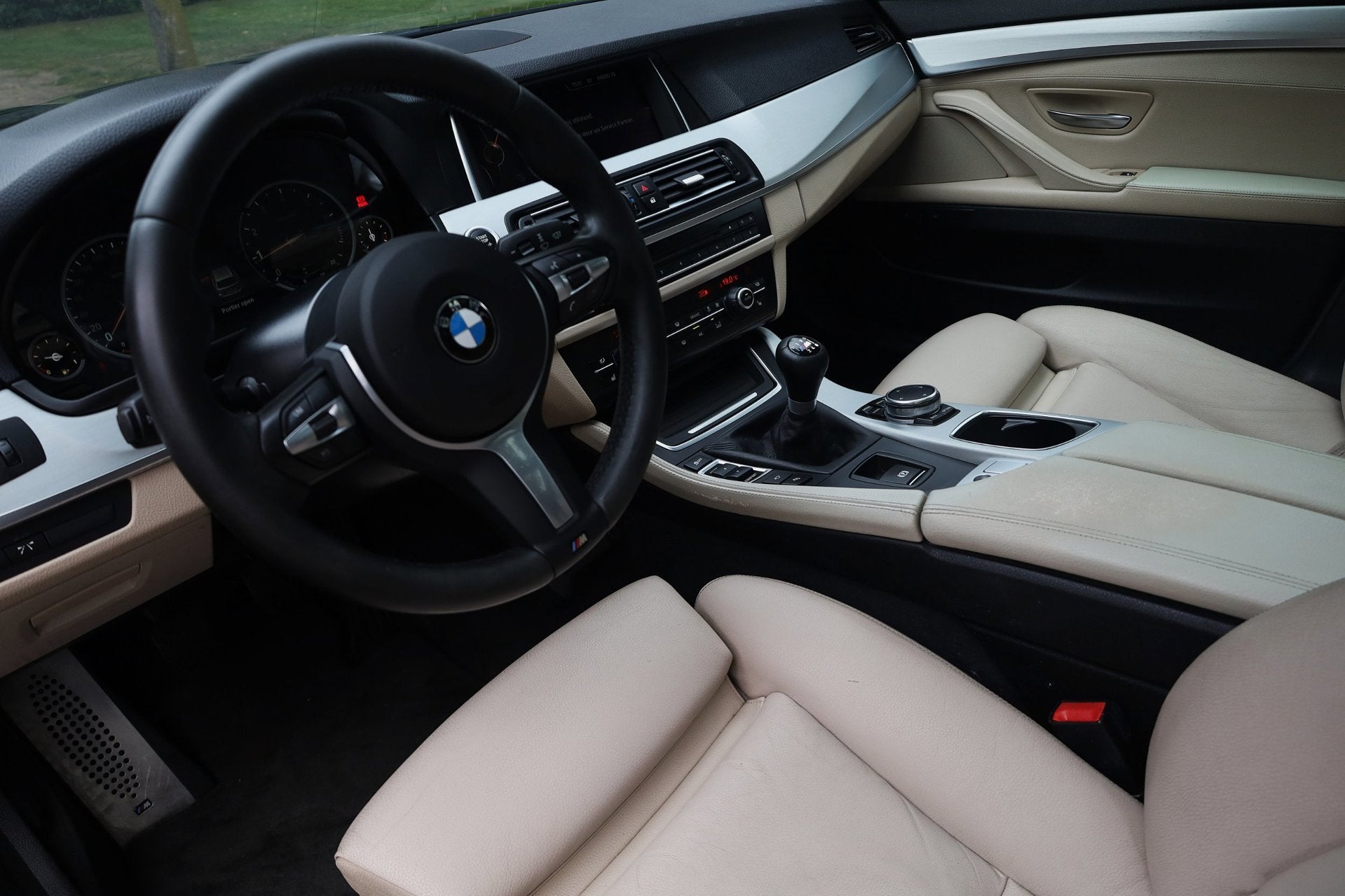 BMW 5-serie Touring 520i High Executive | M-Pakket | Handges, Auto's, Achterwielaandrijving, Gebruikt, 4 cilinders, Blauw