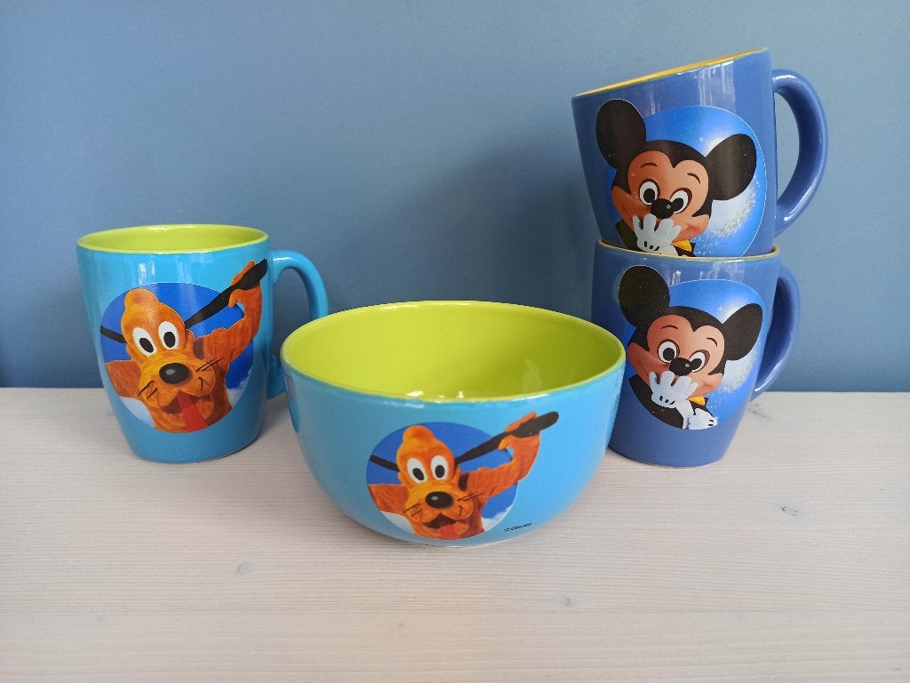4 delen Disneyland Paris - Esso; 1 kom en 3 mokken, Ophalen, Gebruikt, Overige stijlen, Overige typen