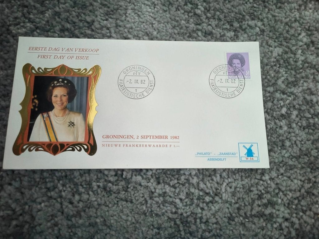 Fdc Nieuwe frankeerwaarde Fl 1,-, Postzegels en Munten, Postzegels | Eerstedagenveloppen, Ophalen of Verzenden, Onbeschreven, Nederland