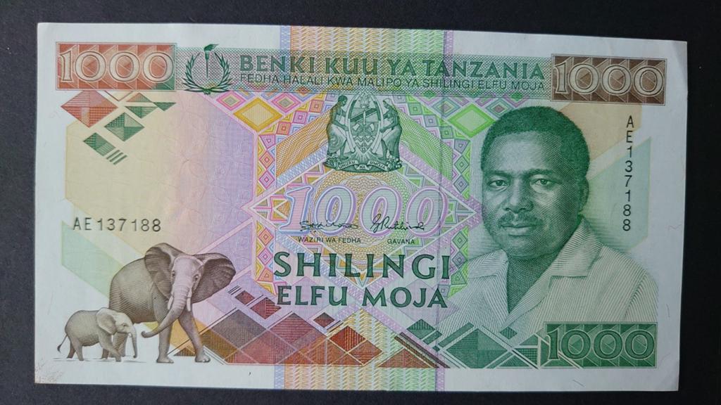 ** Tanzania 1.000 shilingi 1990 AUNC p22a type met UV **, Postzegels en Munten, Ophalen of Verzenden, Tanzania, Los biljet