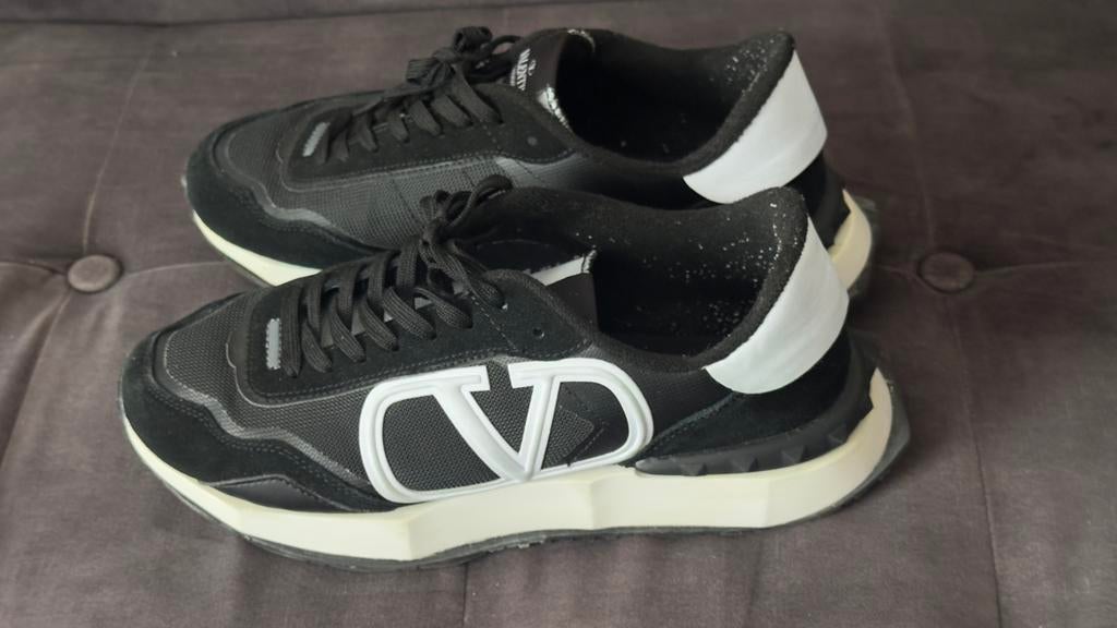 Valentino Garavani schoenen maat 44, Ophalen of Verzenden, Gedragen, Zwart, Sneakers of Gympen
