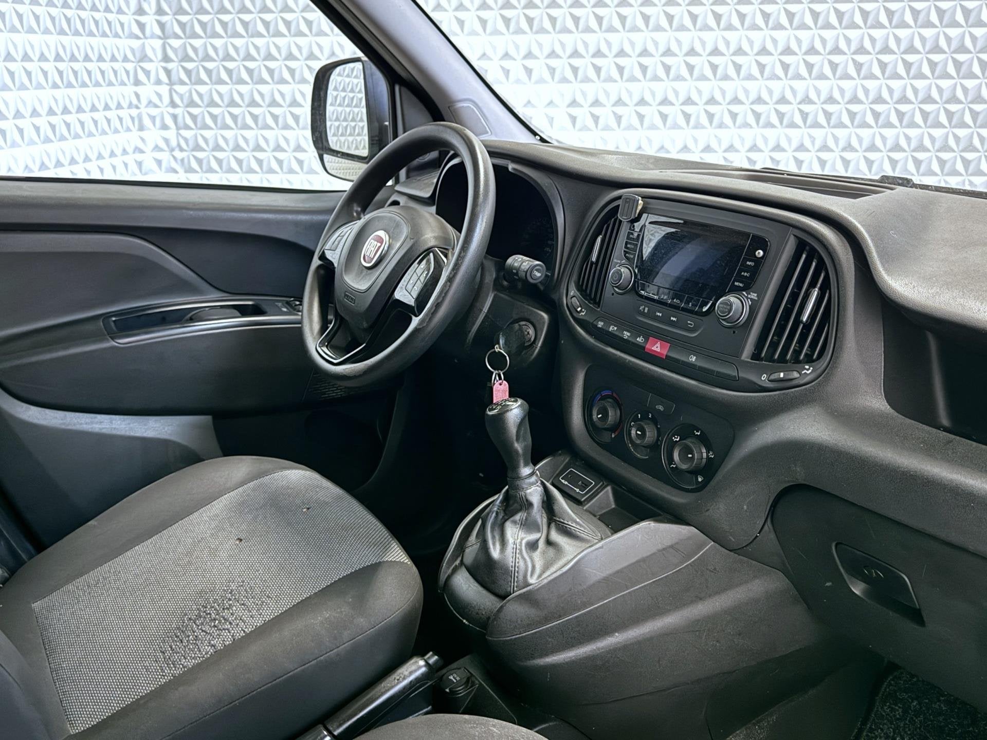 Fiat Doblò Cargo 1.3 L2H1 Maxi LANG : Motor niet goed (2018, Auto's, Bestelauto's, Gebruikt, Euro 6, Origineel Nederlands, Bedrijf