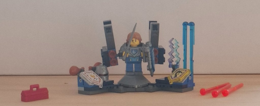 LEGO Nexo Knights -- Ultimate Robin (70333), Overige thema's, Lego, Ophalen of Verzenden, Zo goed als nieuw
