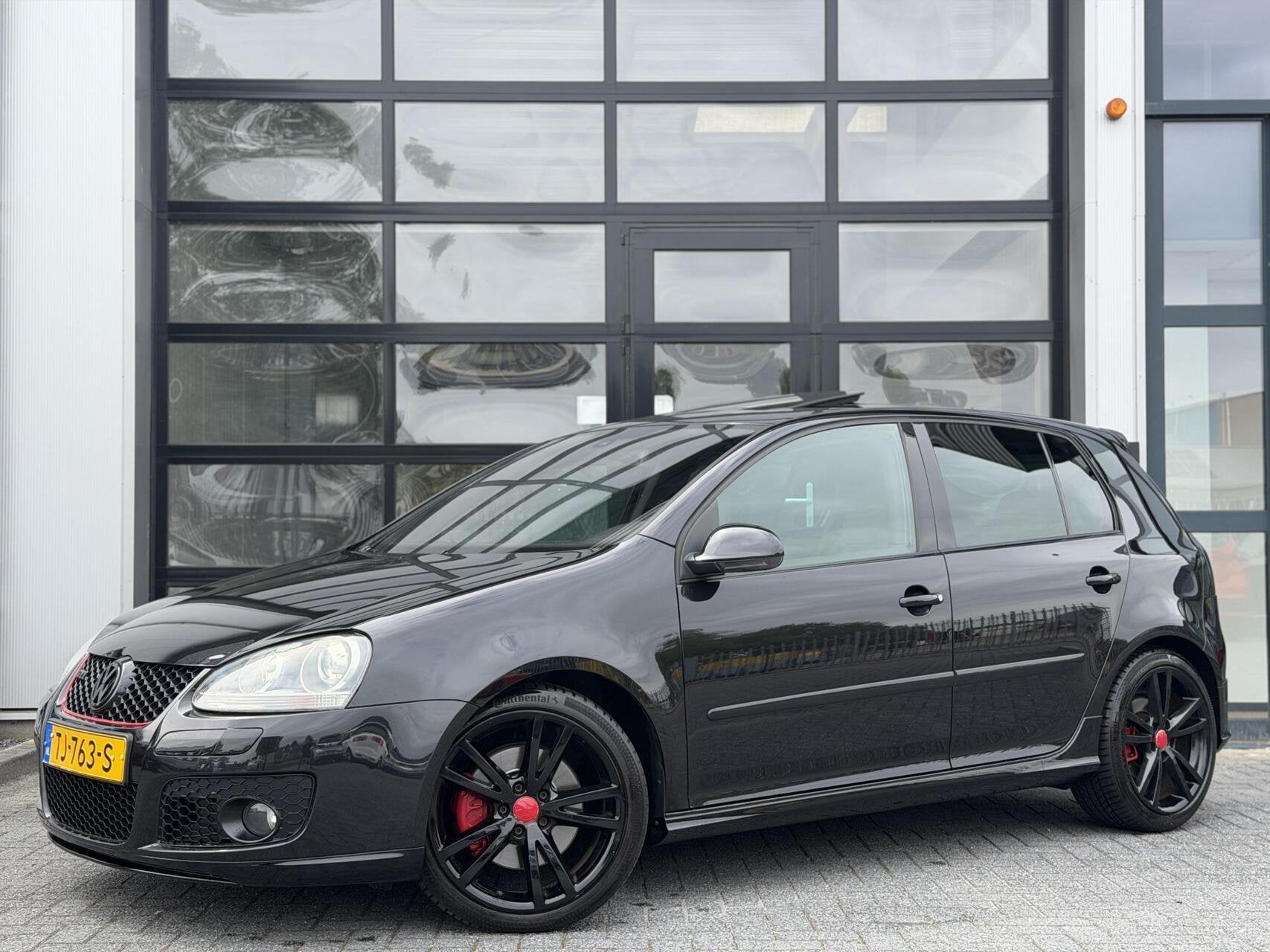 Volkswagen Golf 2.0 TFSI GTI DSG / Leder / Xenon / TOP STAAT, Gebruikt, Zwart, 4 cilinders, 1984 cc