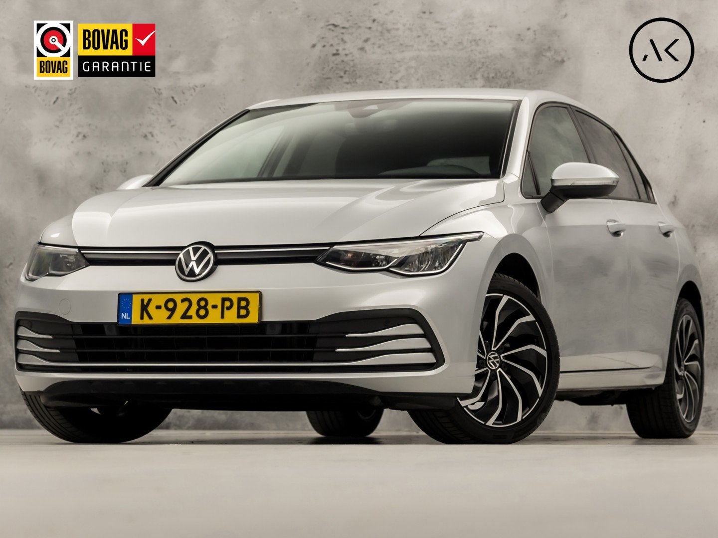 Volkswagen Golf 1.5 TSI Sport (APPLE CARPLAY, GROOT NAVI, 4, 12 maanden, Stof, 4 cilinders, Golf