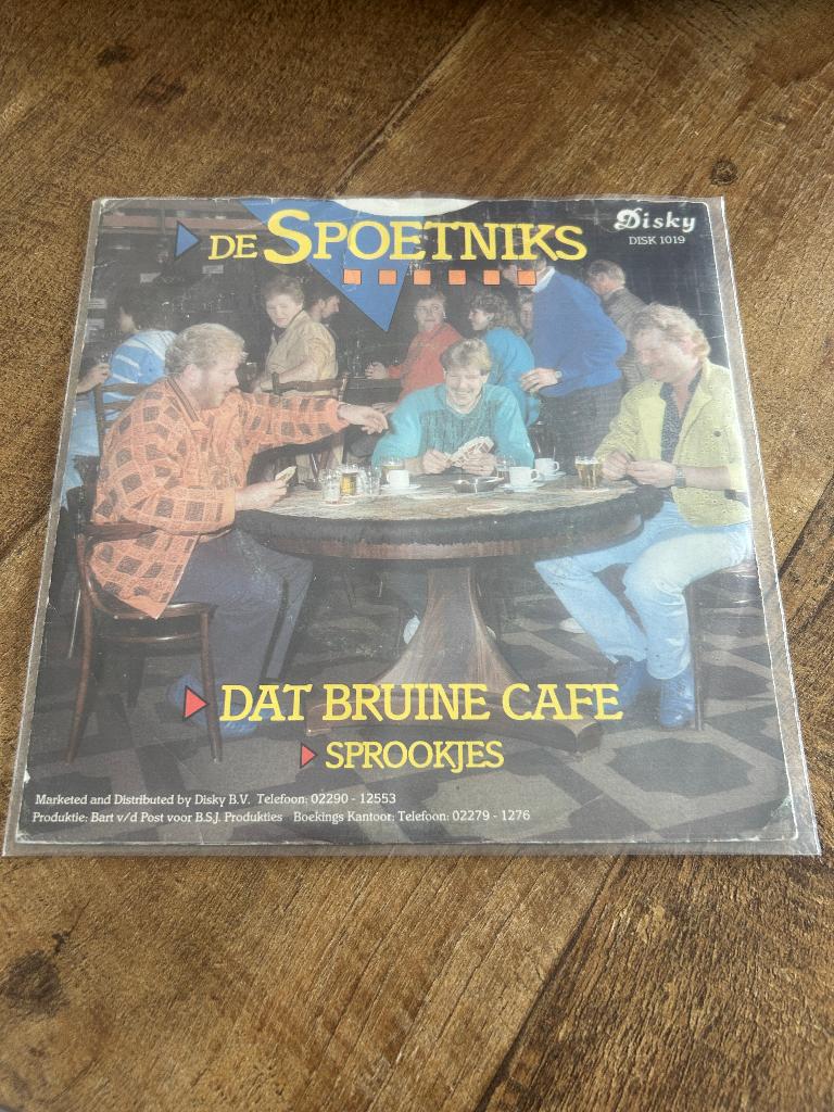 De Spoetniks-Dat Bruine Cafe., Ophalen of Verzenden, Zo goed als nieuw, Nederlandstalig
