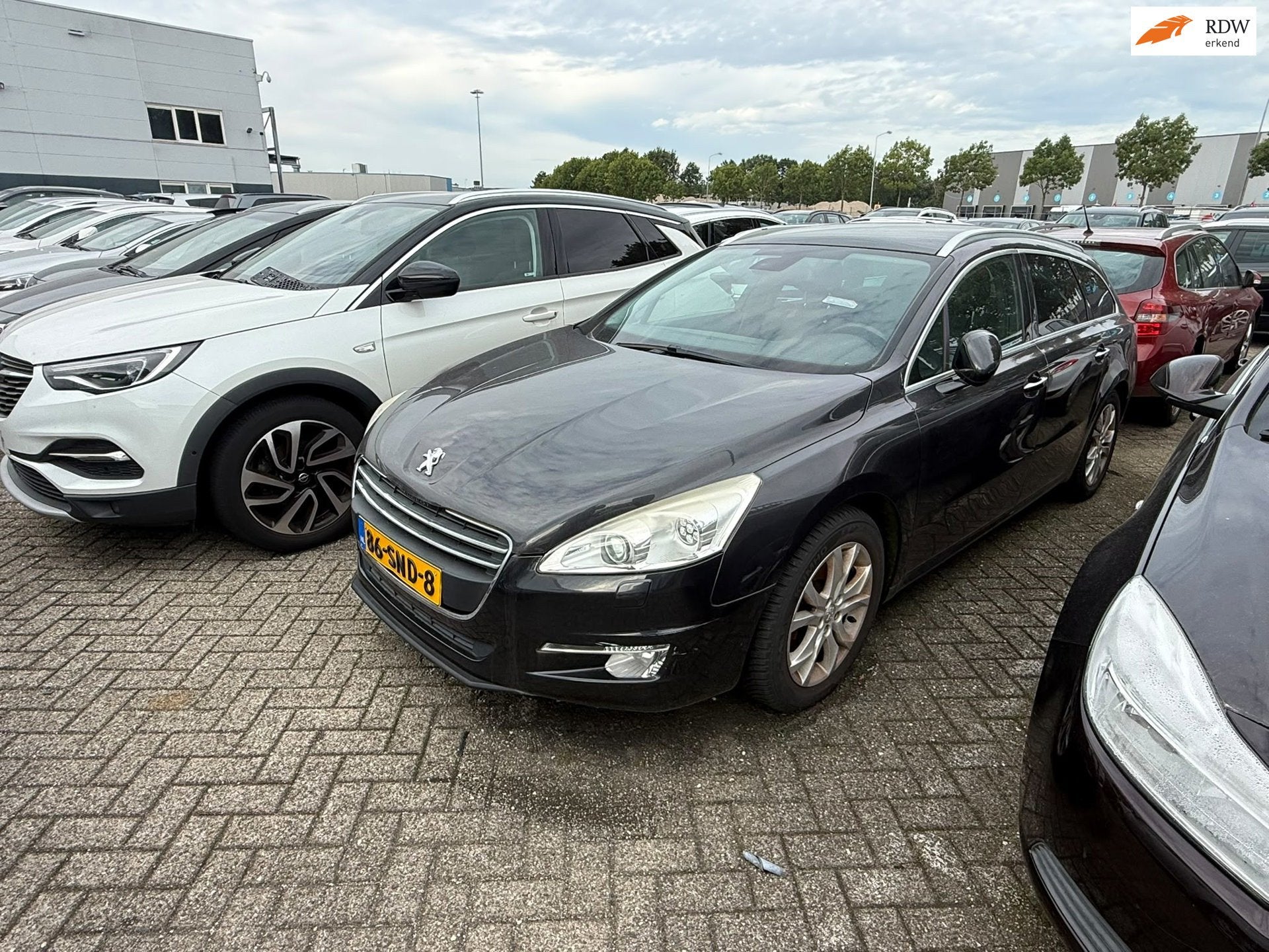 Peugeot 508 SW 1.6 THP Allure EXPORT, Euro 5, Leder en Stof, 1405 kg, Panoramadak