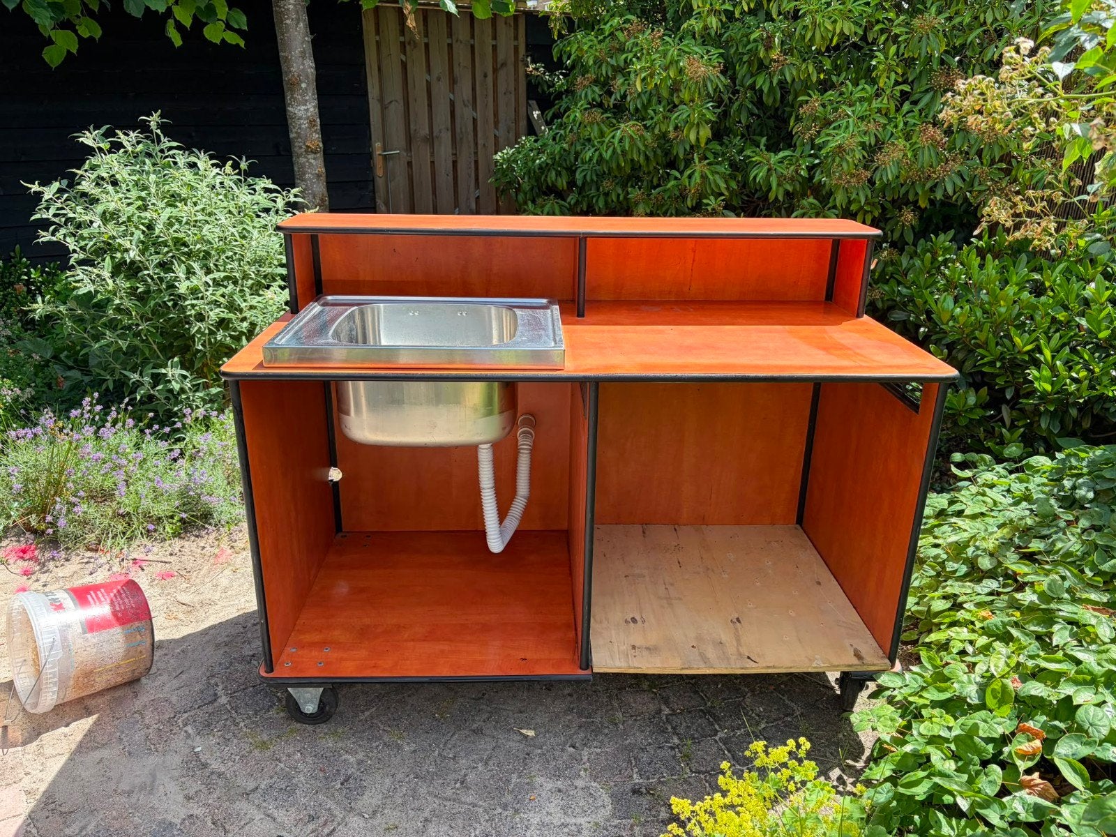 Mobiele buitenkeuken met spoelbak en opbergruimte, Ophalen, Gebruikt, Vrijstaand