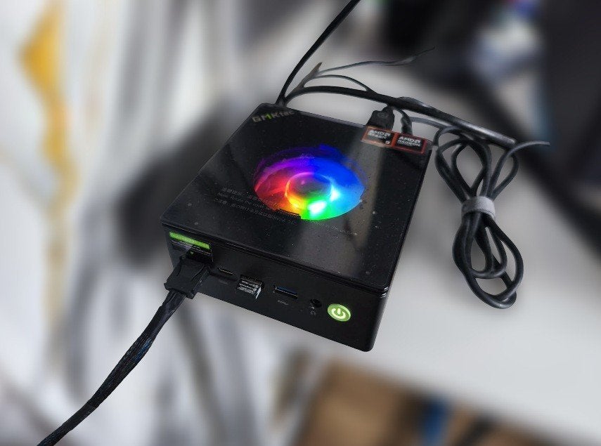 ZGAN GMKtec NUC K11 Ryzen 9 8945HS | 32GB RAM | 1TB, Computers en Software, Ophalen, GMKTEC, 32 GB, Zo goed als nieuw
