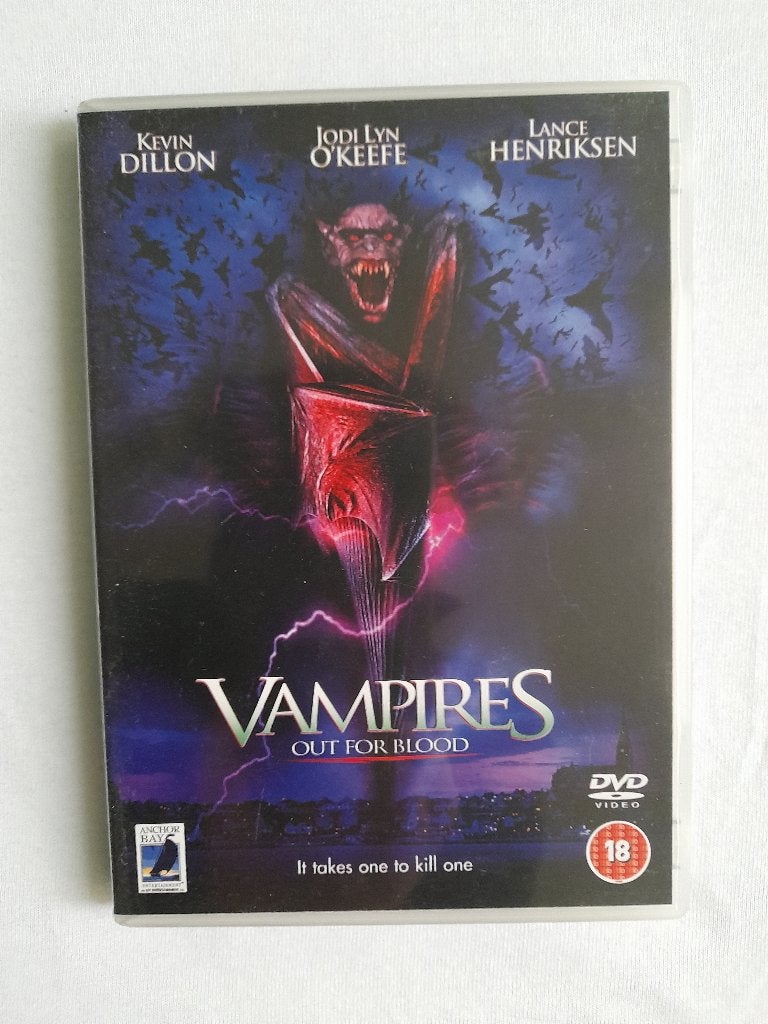 Vampires: Out For Blood - DVD, Alle leeftijden, Ophalen of Verzenden, Zo goed als nieuw, Vampiers of Zombies