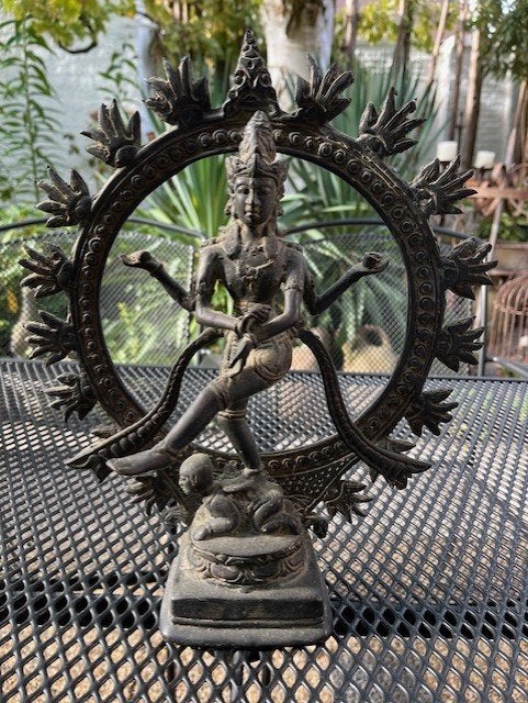 Antieke bronzen Shiva Nataraja, Antiek en Kunst, Indonesië, Ophalen of Verzenden, Beeld, Brons