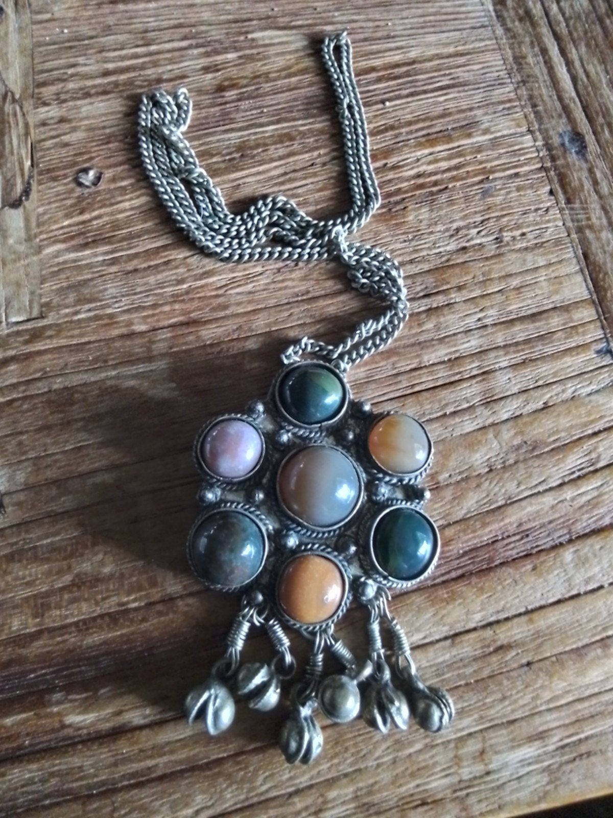 Vintage ketting met hanger en edelstenen - 64cm, Overige materialen, Gebruikt, Ophalen of Verzenden, Met edelsteen