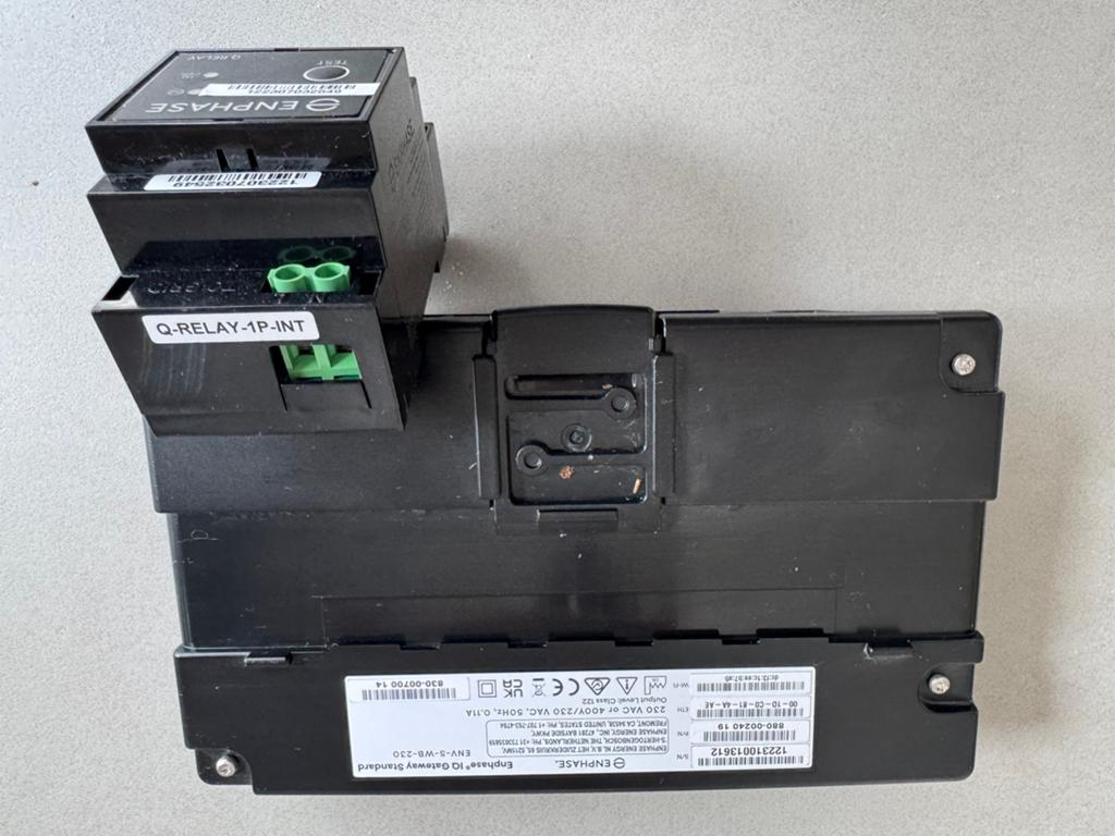 Enphase IQ gateway standaard en Q relay, Doe-het-zelf en Verbouw, Zonnepanelen en Toebehoren, Ophalen of Verzenden, Zo goed als nieuw