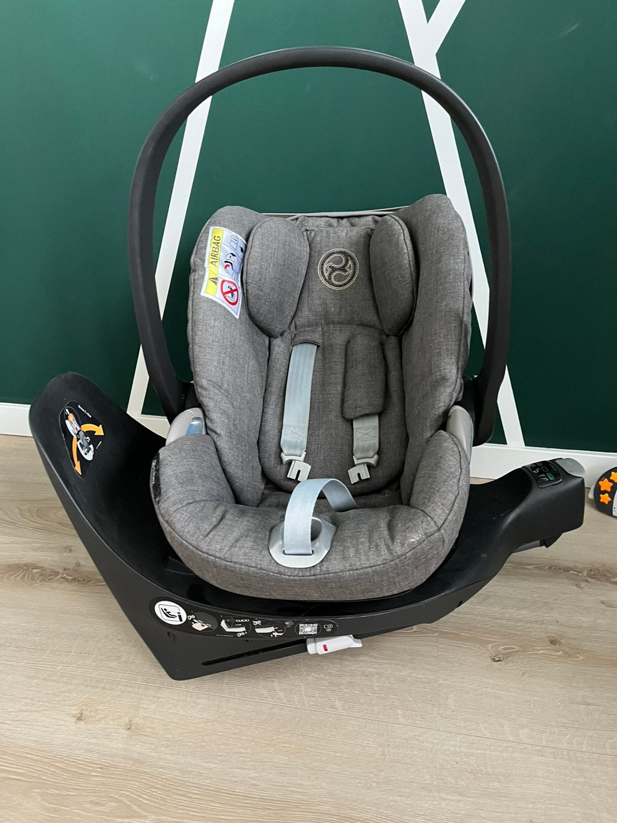 Cybex Cloud Z i-size plus draaibare base isofix autostoel, Zo goed als nieuw, Isofix, 0 t/m 13 kg, Slaapstand
