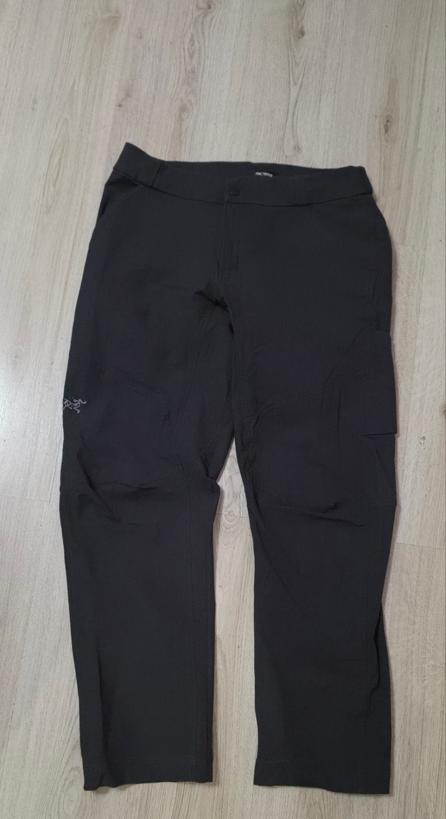 Arc'teryx Cronin straight fit cargobroek Maat 34, Kleding | Heren, Spijkerbroeken en Jeans, Ophalen of Verzenden, Nieuw, Zwart