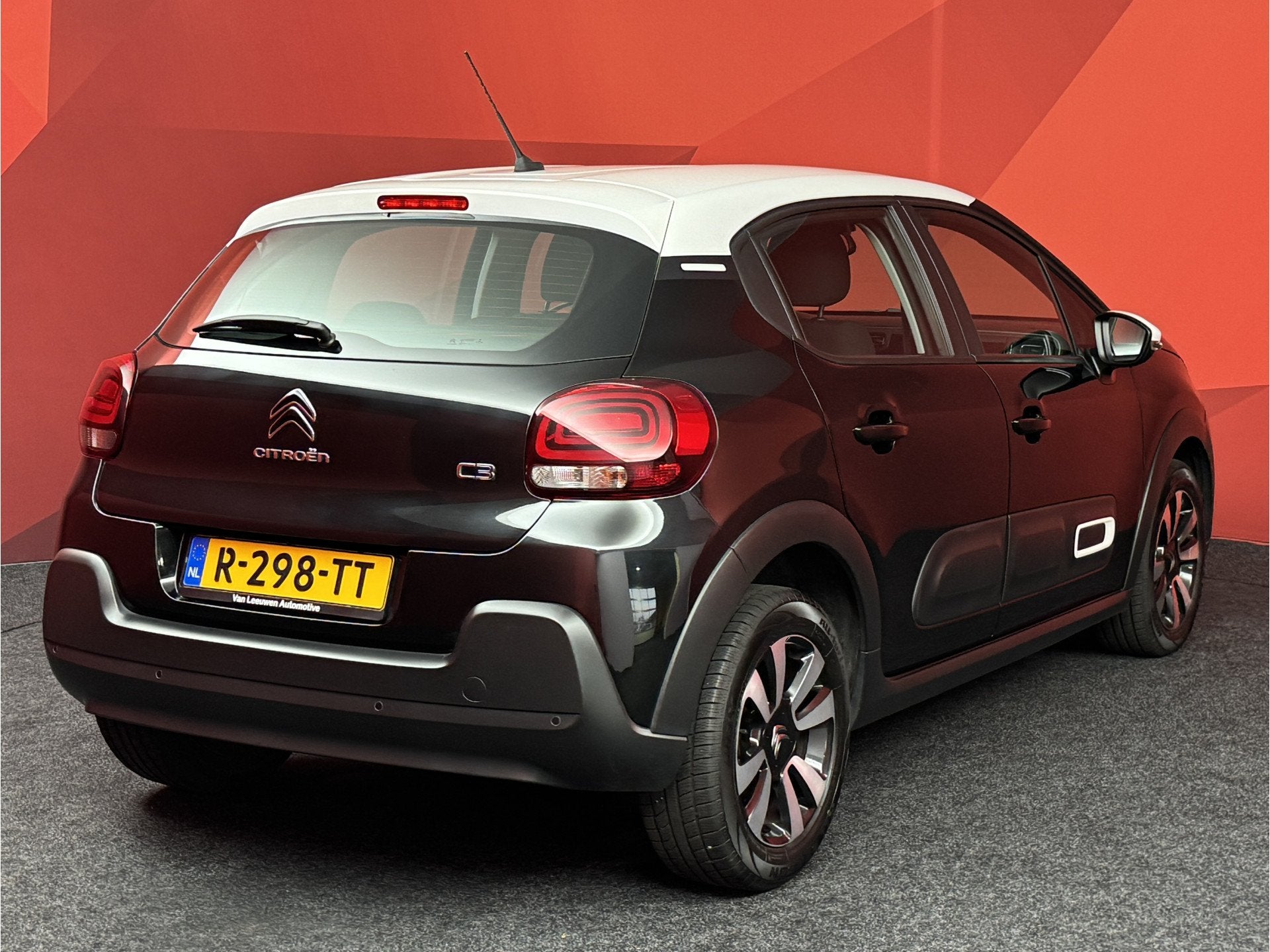 Citroen C3 1.2 PureTech Saint James, Auto's, Gebruikt, Euro 6, 1199 cc, Automatische klimaatregeling