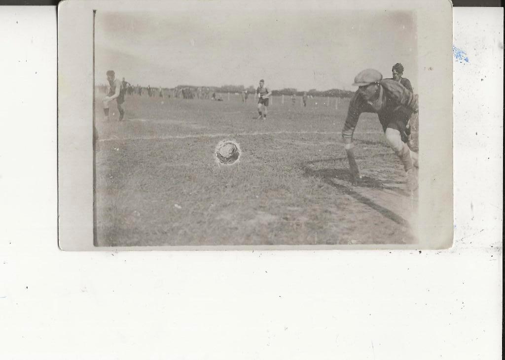 Monster Voetbalwedstrijd met Jan Heskes op doel Fotokaart, Ophalen of Verzenden, 1920 tot 1940, Ongelopen, Zuid-Holland