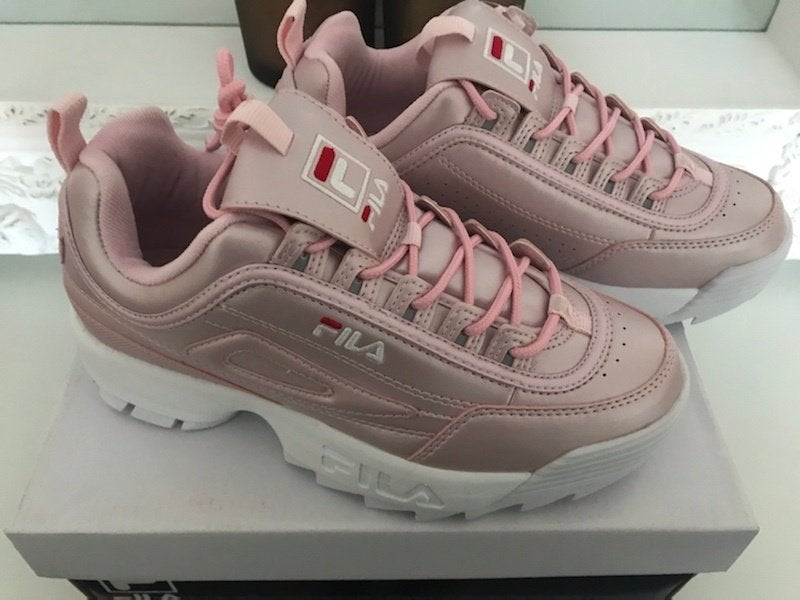 Fila sneaker disruptor m low chalk  (parelmoer roze) EU 39, Ophalen, Nieuw, Sneakers of Gympen, Roze