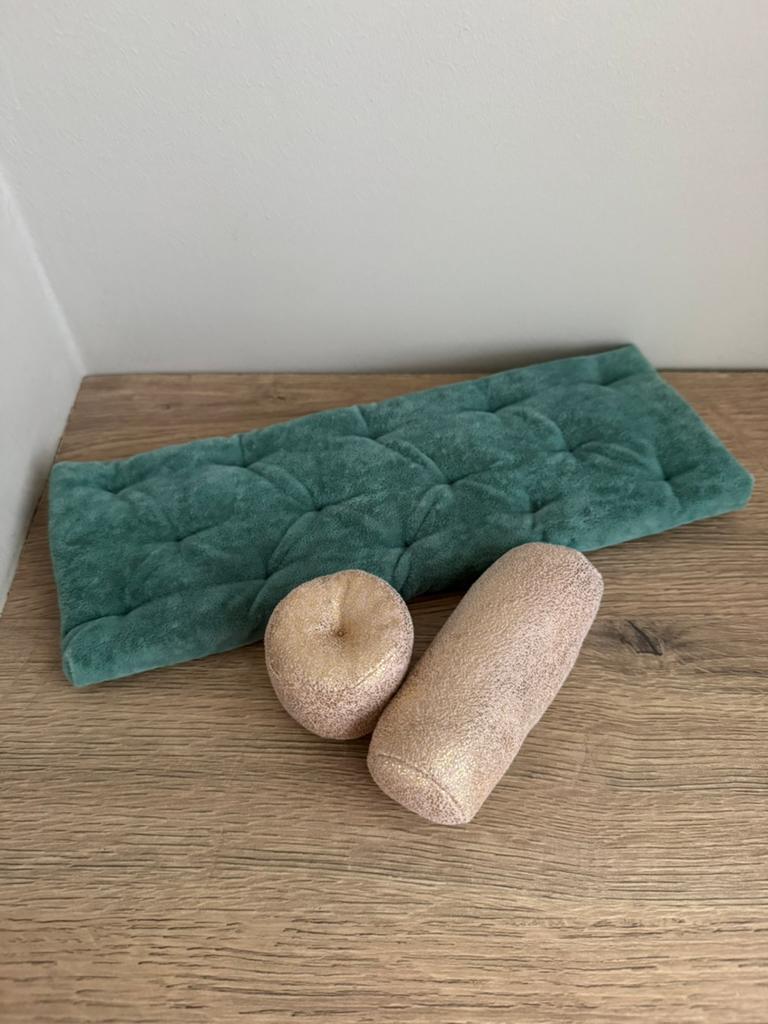 Maileg gouden poef, gouden rolkussen en petrol matras, Ophalen of Verzenden, Zo goed als nieuw