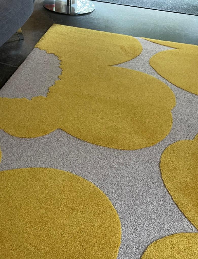 Brink en Campman Marimekko Iso Unikko, Huis en Inrichting, Stoffering | Tapijten en Kleden, Ophalen, Zo goed als nieuw, Rechthoekig