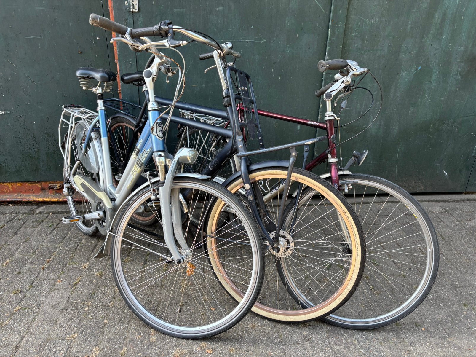 3x fiets Gazelle, Cortina, Koga opknappers alles voor €25, Fietsen en Brommers, Fietsen | Dames | Damesfietsen, Ophalen, Zo goed als nieuw