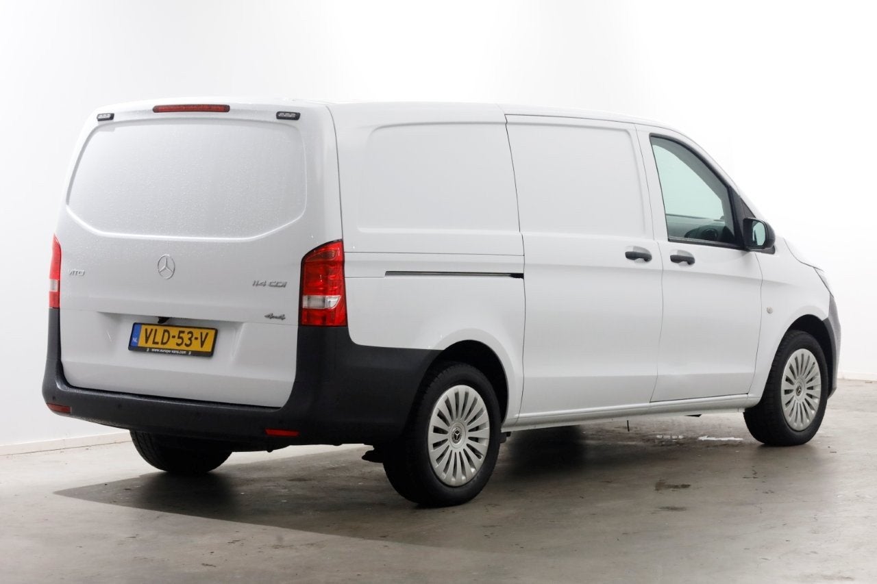 Mercedes-Benz Vito 114 CDI 136pk Lang 9G Automaat 4x4 4WD Na, Auto's, Bestelauto's, Automaat, Gebruikt, Euro 6, 4 cilinders