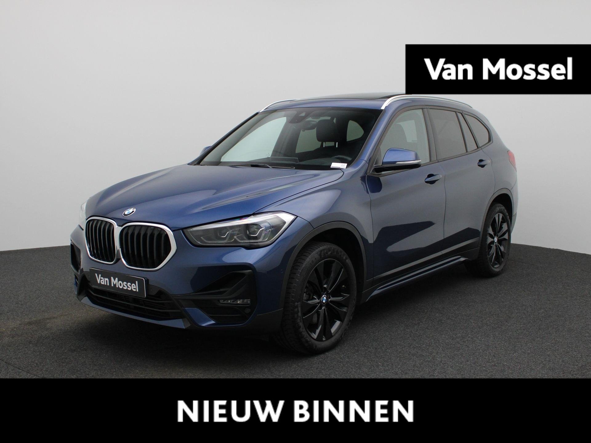 BMW X1 sDrive18i Executive, Auto's, 12 maanden, Gebruikt, Blauw, Bedrijf