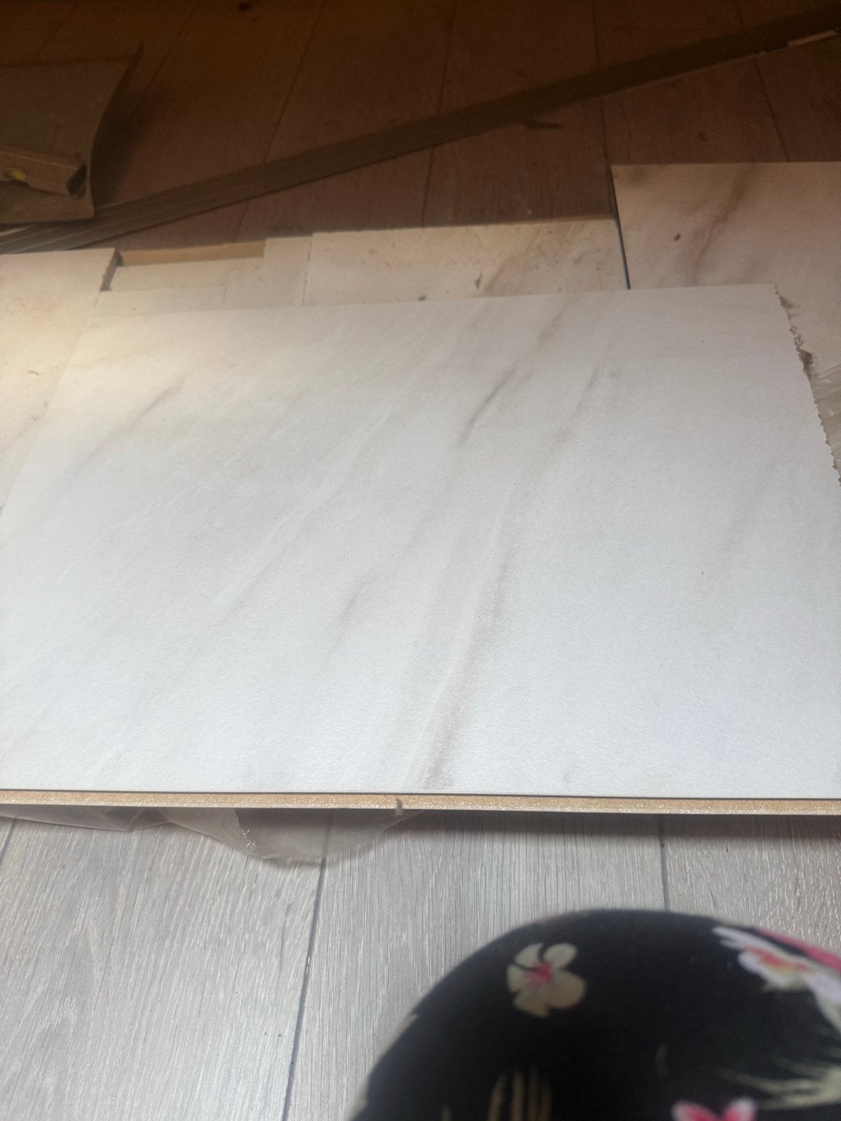 Egger Laminaat Vloerdelen - Marmer Look (2.53 m²), Ophalen, 30 cm of meer, Nieuw, Minder dan 5 m²