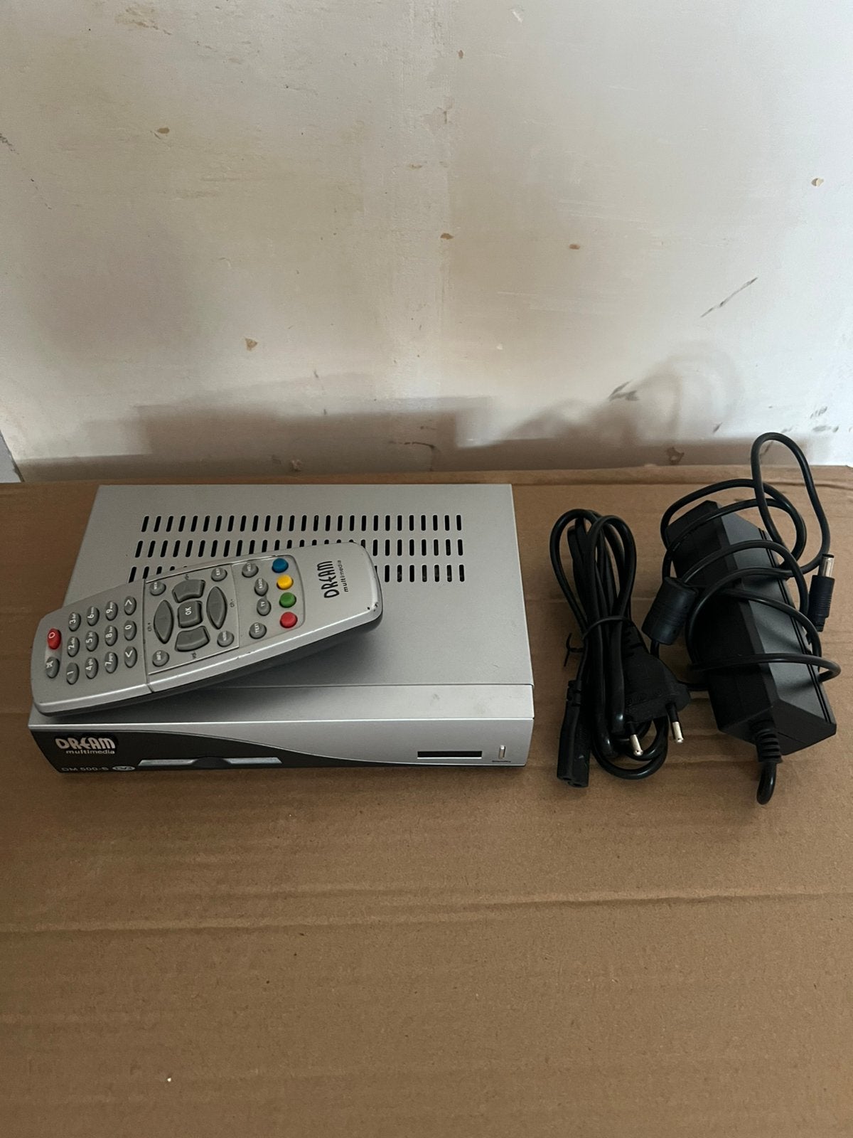 Dreambox DM500-S DVB satellietontvanger, Ophalen, Decoder