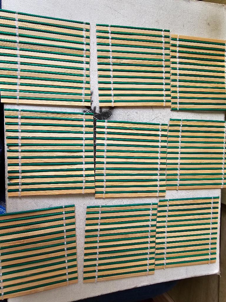 te koop 34 setjes bamboe onderzetters 12 stuks in setje afme, Ophalen of Verzenden, Nieuw, Glas of Kopje