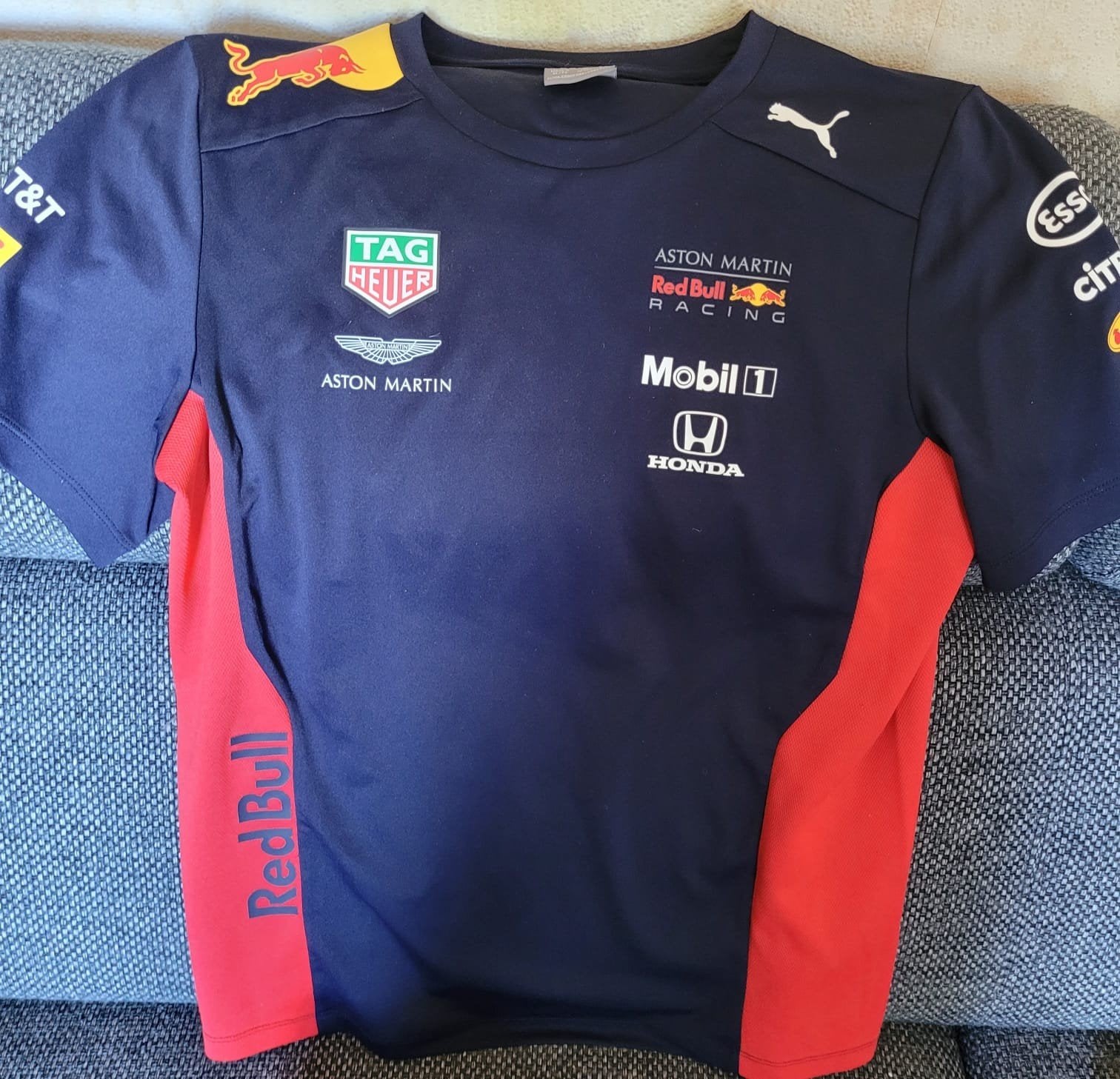 Red bull mobil 1 formule één t-shirt maat 164 cm gekocht in, Ophalen of Verzenden, Zo goed als nieuw