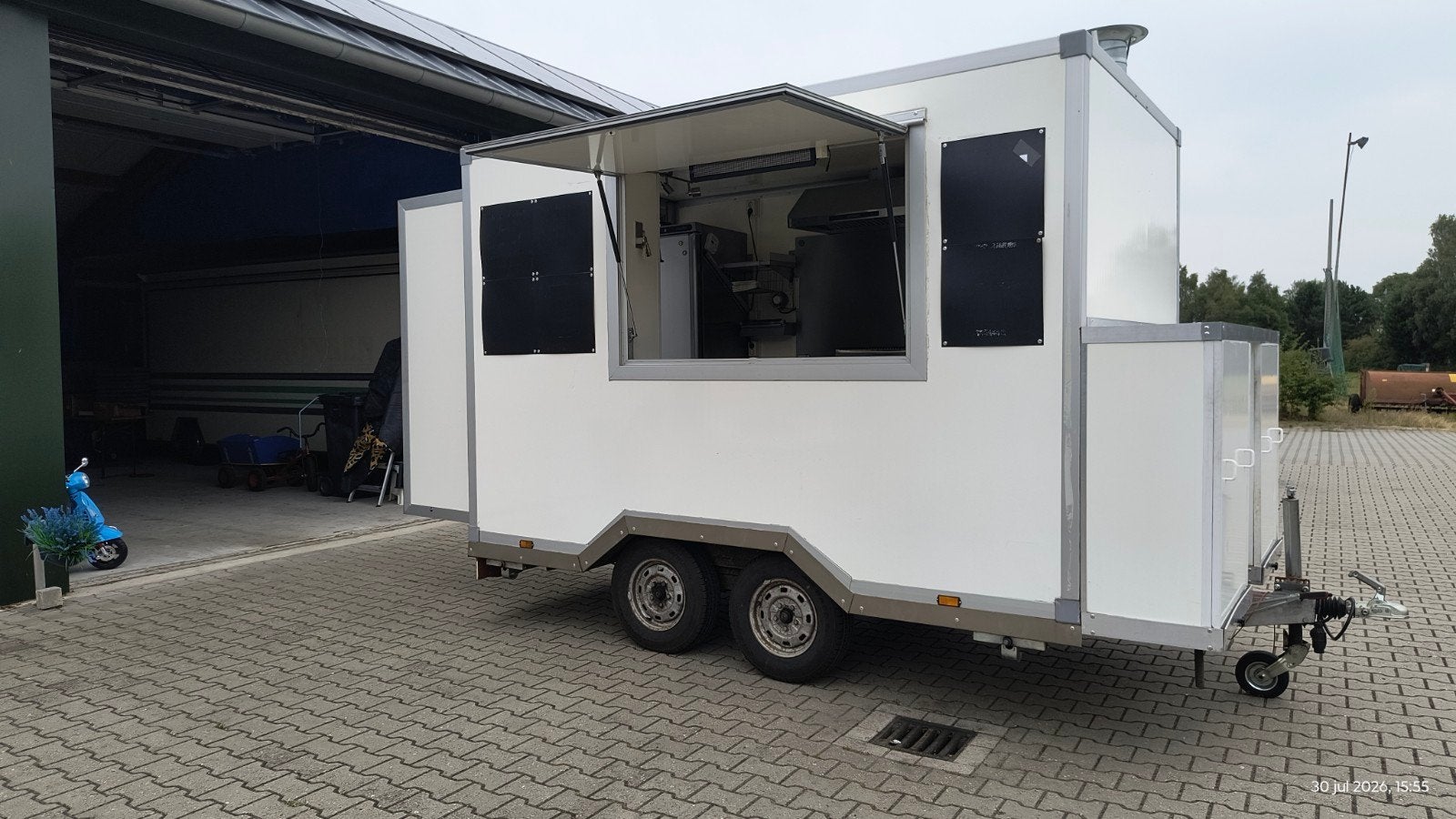 te koop dubbel as snackwagen, Ophalen