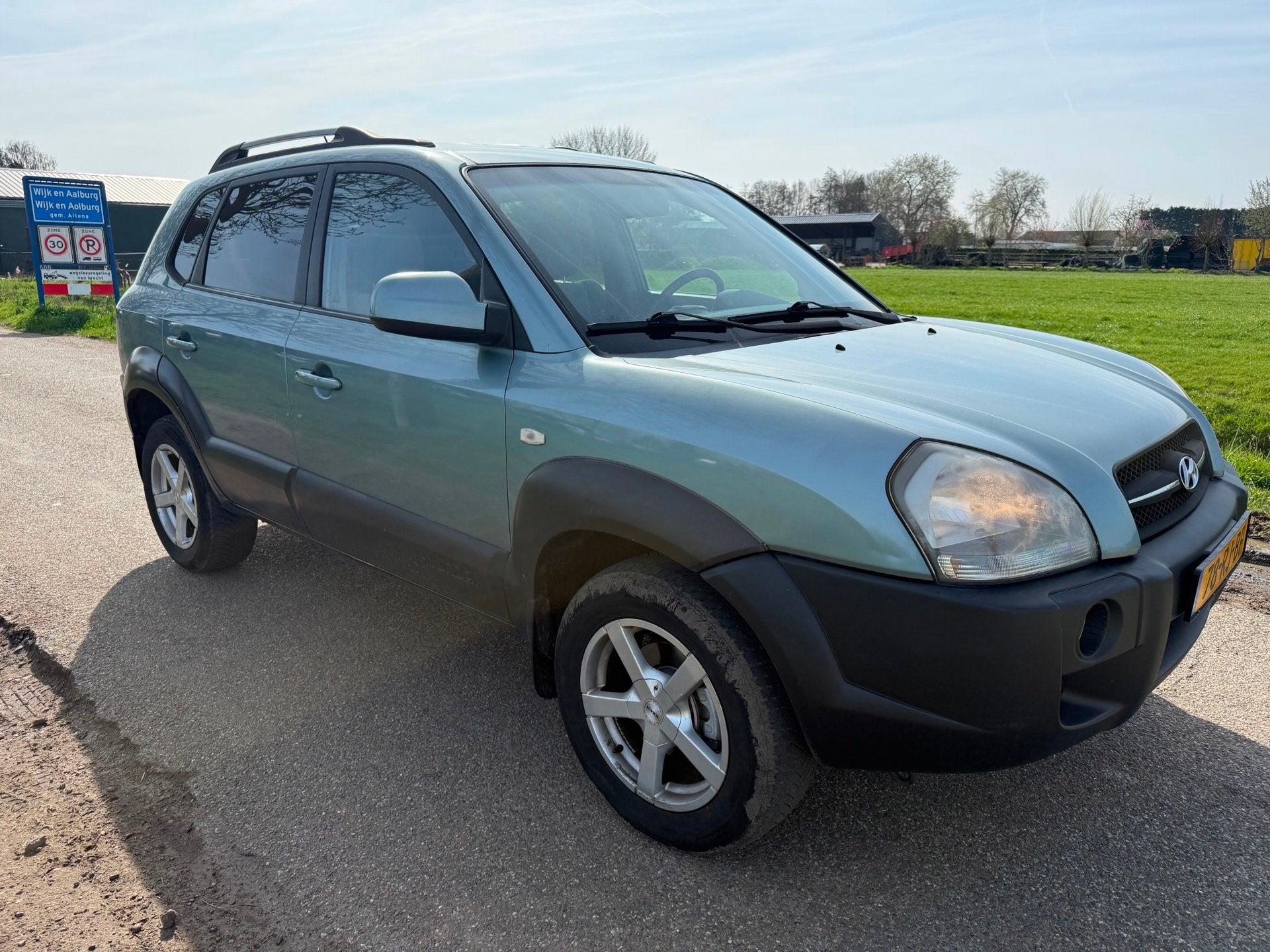 Hyundai Tucson 2.0i Dynamic Airco/Trekhaak, Auto's, Stof, Gebruikt, 4 cilinders, Origineel Nederlands