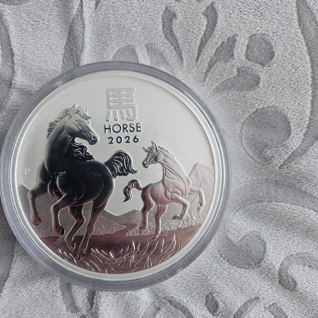 Zilveren Lunar Horse 1 kg munt kilo weekendaanbieding, Ophalen of Verzenden, Zilver
