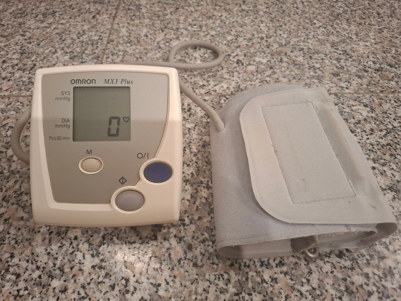 Omron bloeddrukmeter te koop., Ophalen, Gebruikt, Overige typen