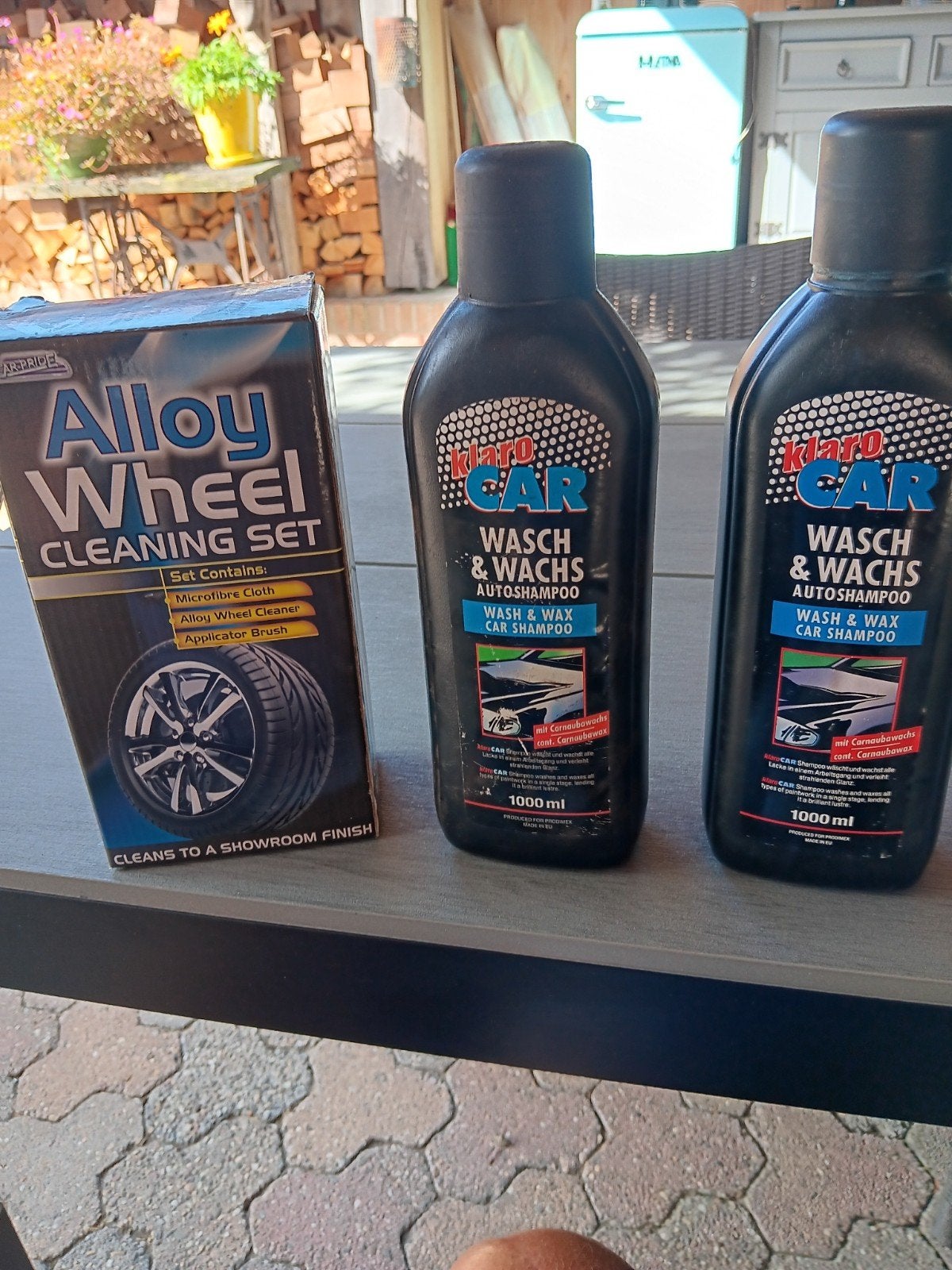 Auto shampoo., Ophalen