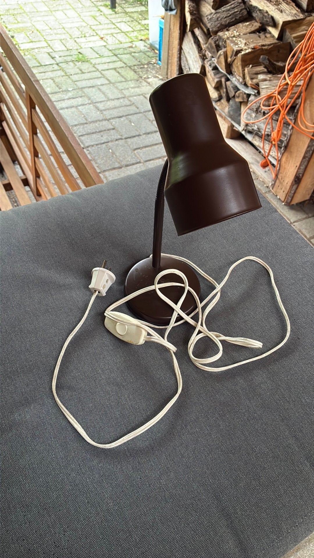 Vintage bruine tafellamp met E27 fitting, Gebruikt, Vintage, Metaal, Bruin