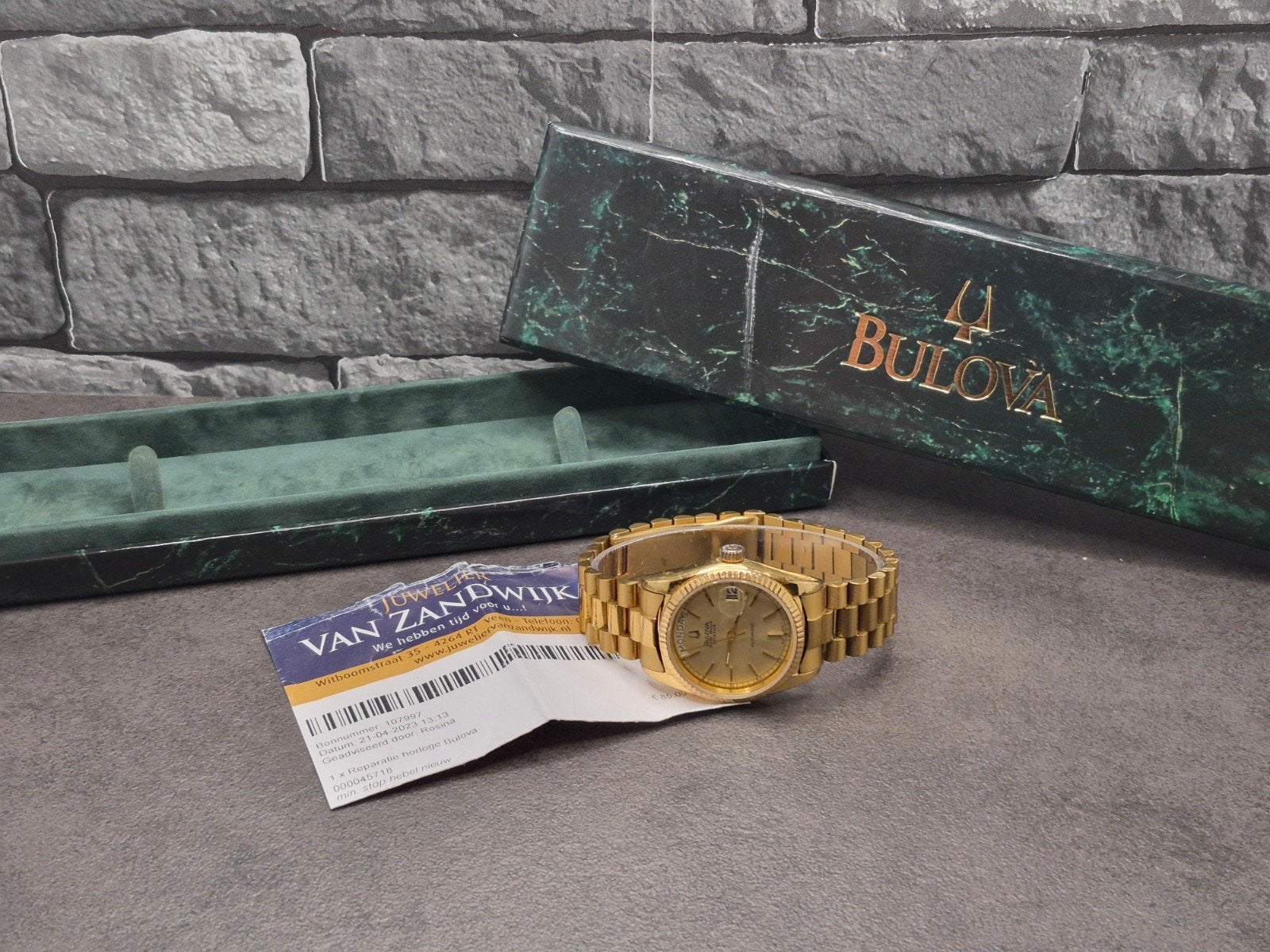 Bulova Super Seville day date 80er jaren, Overige merken, Staal, Gebruikt, Zwitserland