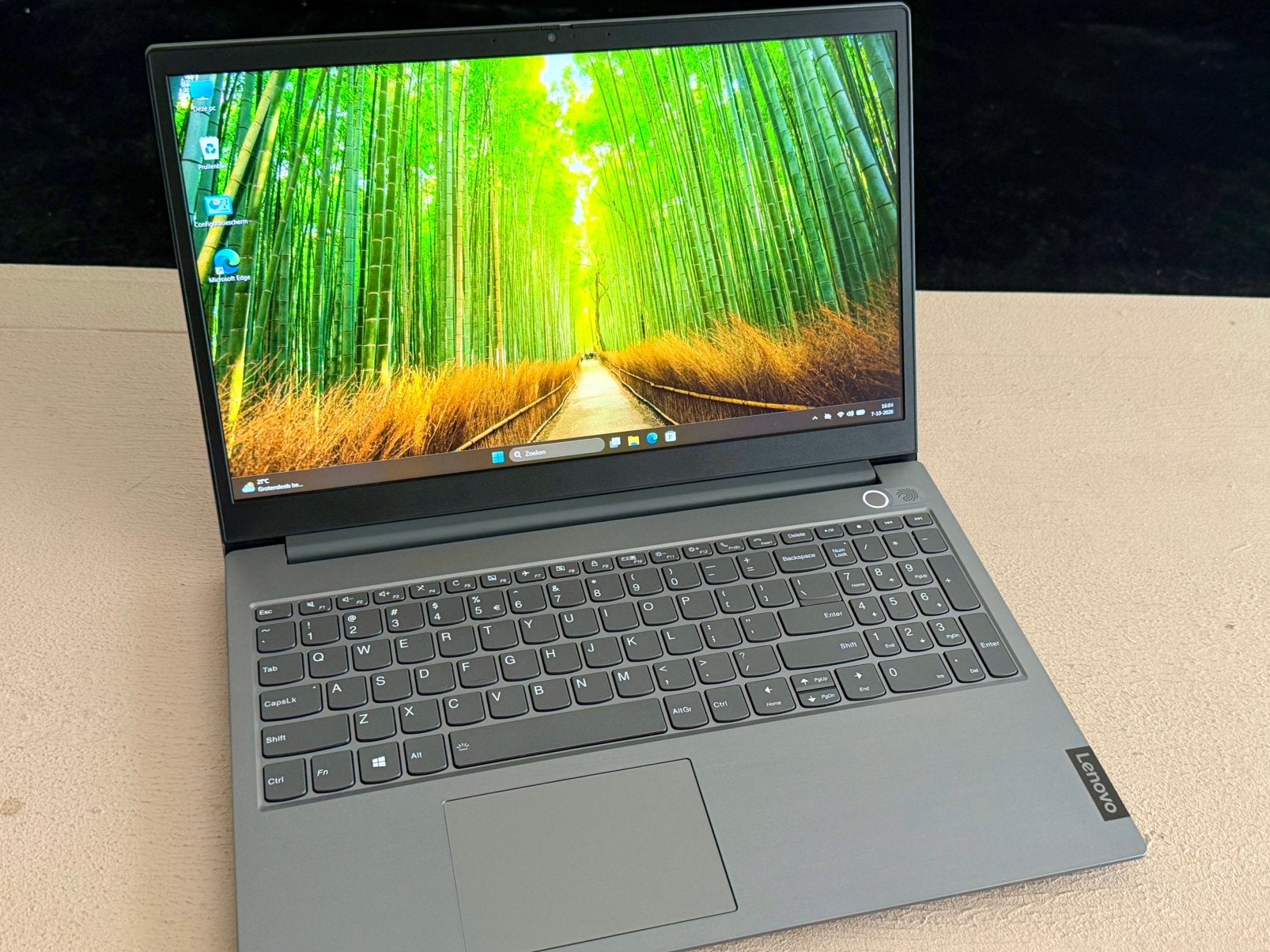 Thinkbook | i5 - 10e | 16GB RAM, 256GB SSD | Win 11 +Office, Computers en Software, Met videokaart, Ophalen of Verzenden, Zo goed als nieuw