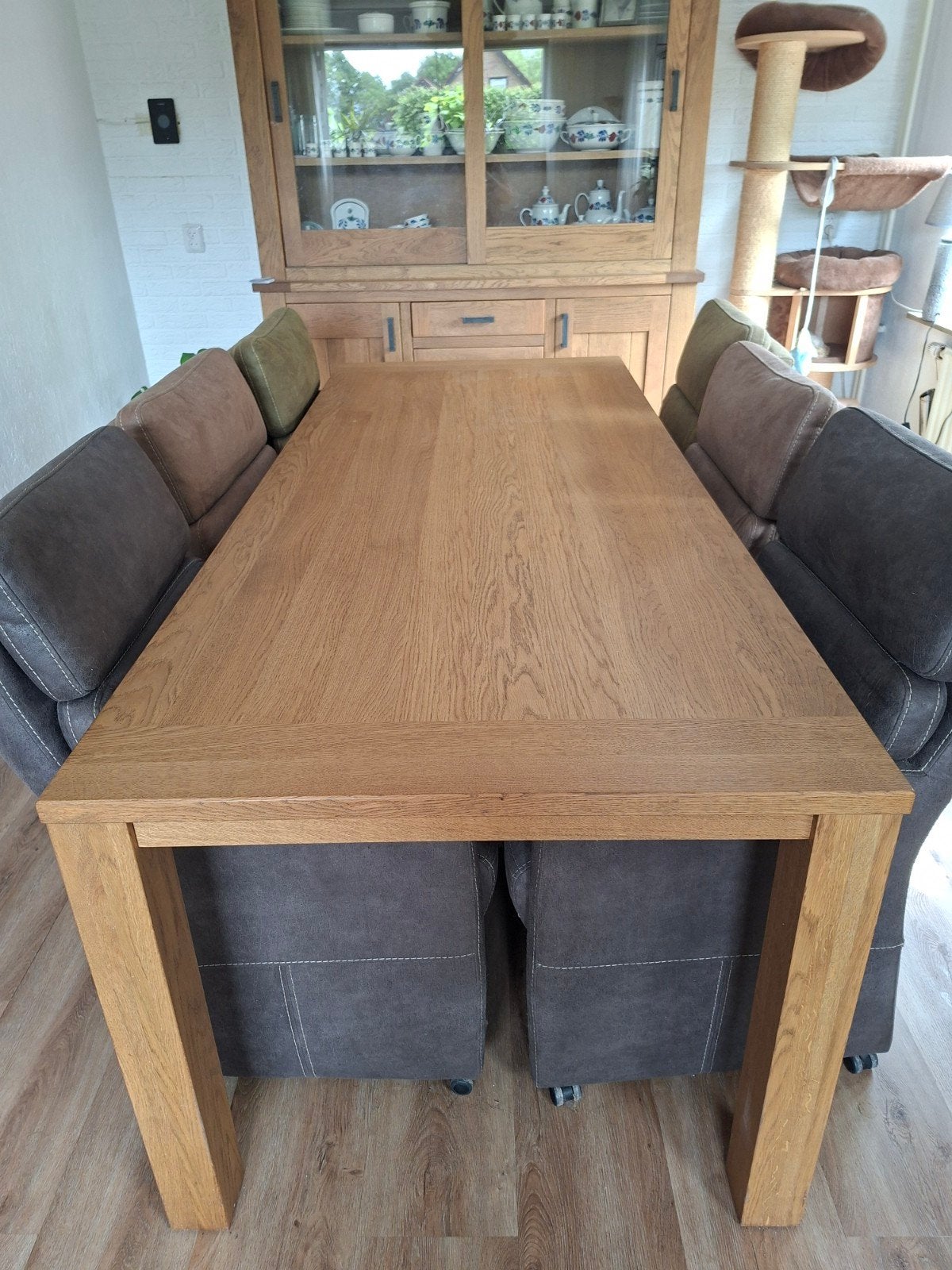 eettafel, Ophalen, Zo goed als nieuw