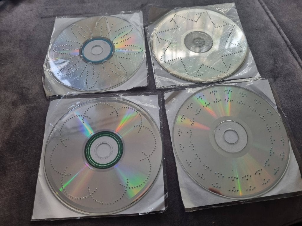 4 normale grote cd`s borduren voor kaarten maken, Ophalen of Verzenden, Nieuw, Overige thema's, Pons of Mal