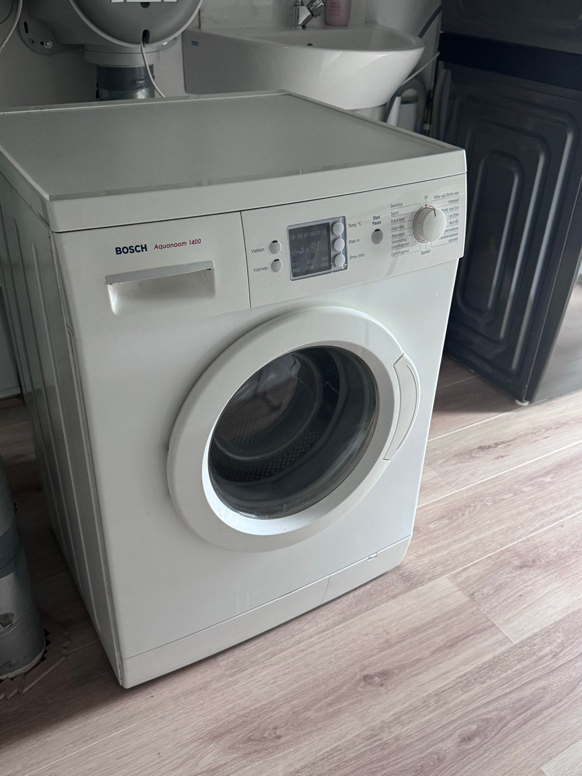 Bosch Aquanoom 1400 Wasmachine, Ophalen, Zo goed als nieuw, 85 tot 90 cm, 1200 tot 1600 toeren