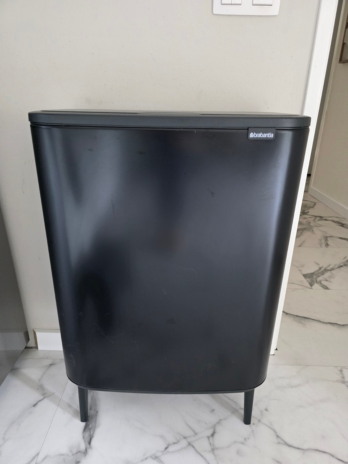 Brabantia prullenbak, Huis en Inrichting, Woonaccessoires | Prullenbakken, 20 tot 30 liter, Ophalen, Zo goed als nieuw, Rvs