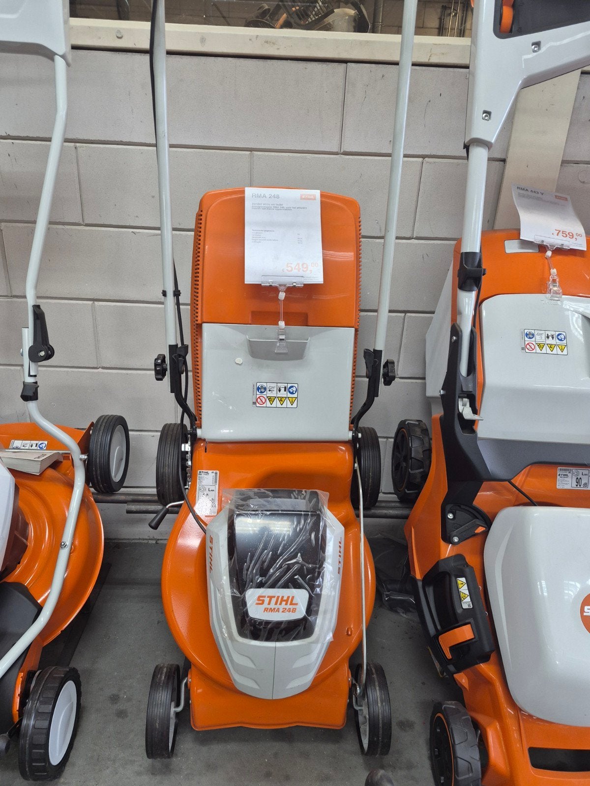 stihl rma 248, Ophalen, Cirkelmaaier, Stihl, Accu-grasmaaier