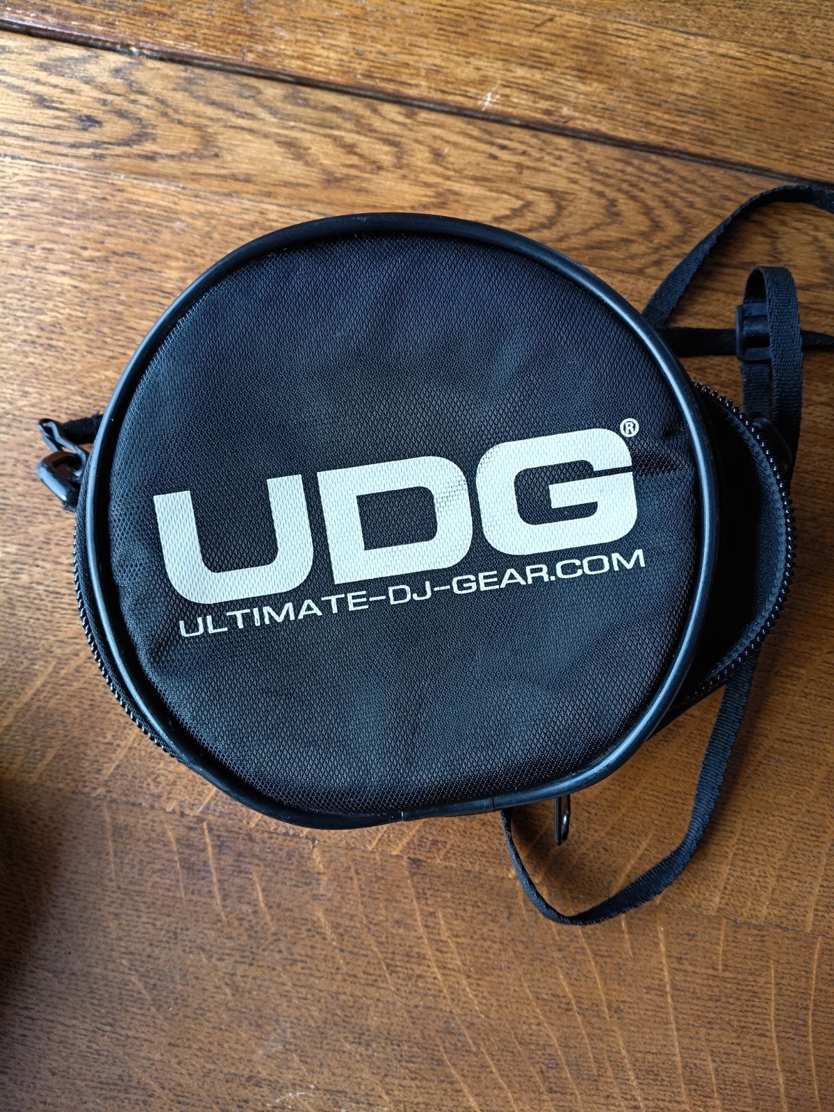 UDG Ultimate Headphone Bag – professionele koptelefoon tas, Ophalen of Verzenden, Zo goed als nieuw, Zwart, Overige merken