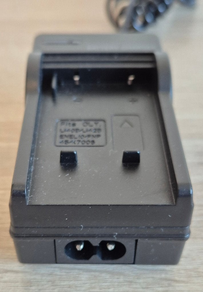 Compact Travel Charger SG-IC032 Olympus Li40B / Li42B, Ophalen of Verzenden