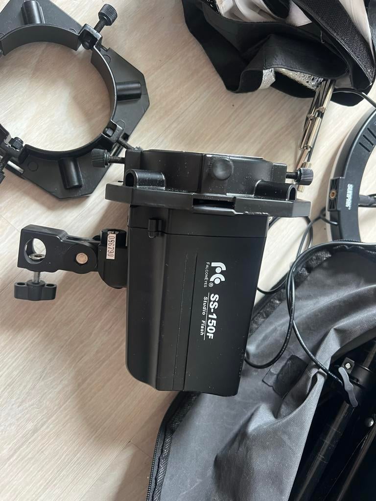 Studioflitser soft box & Sunpak Ringlicht met telefoonhouder, Ophalen of Verzenden, Gebruikt, Overige merken