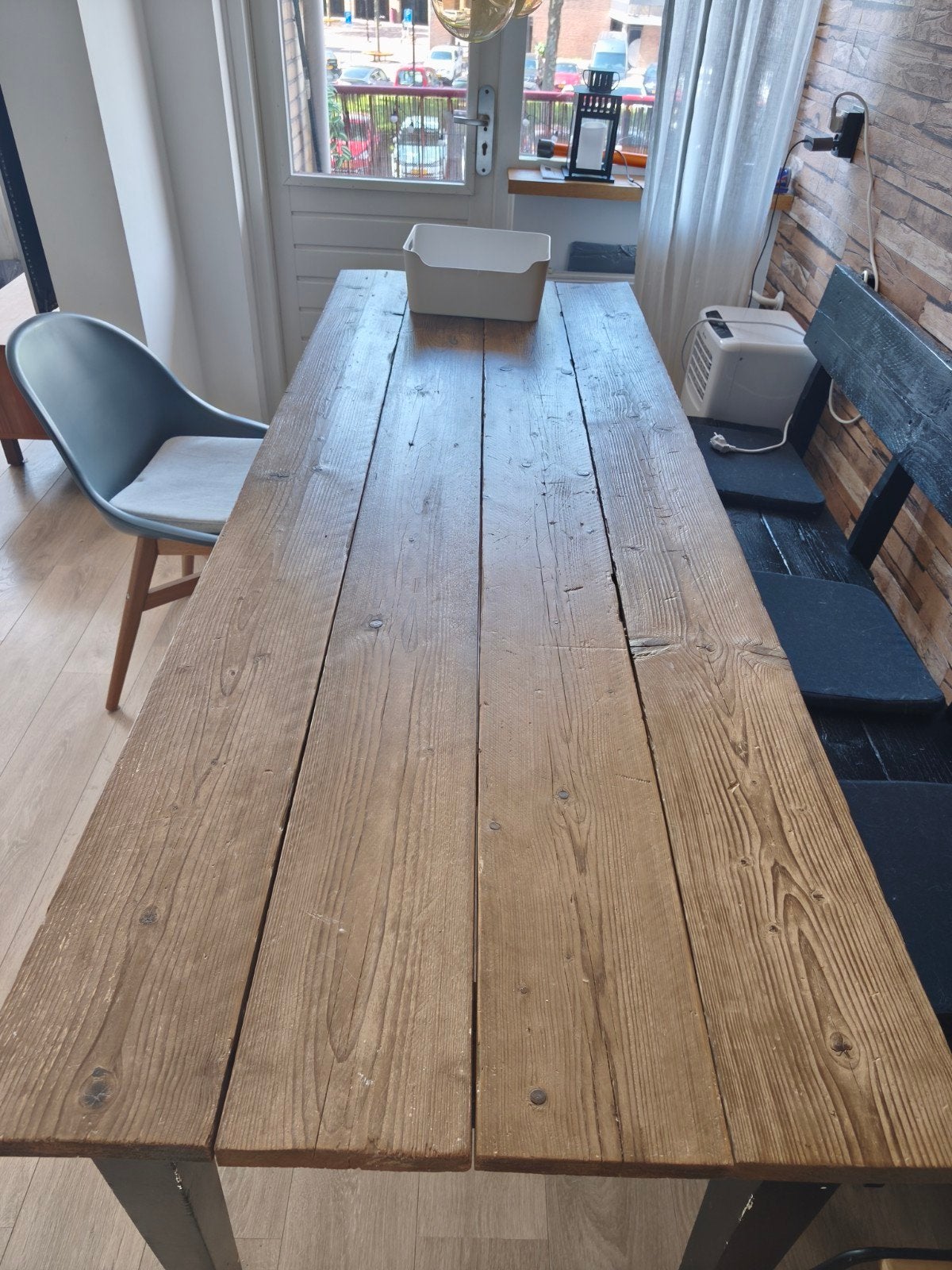 Robuuste houten eettafel met bankje, Ophalen, Gebruikt, 200 cm of meer, 50 tot 100 cm