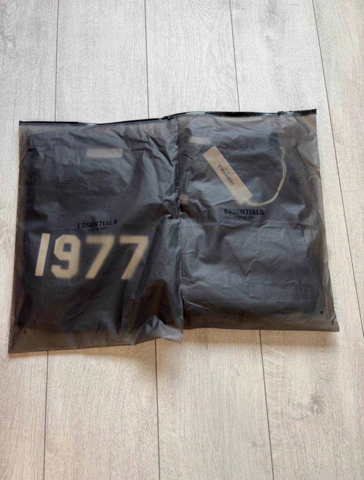 Essentials summer set 1977 nieuw (sealed), Ophalen, Zo goed als nieuw, Overige maten