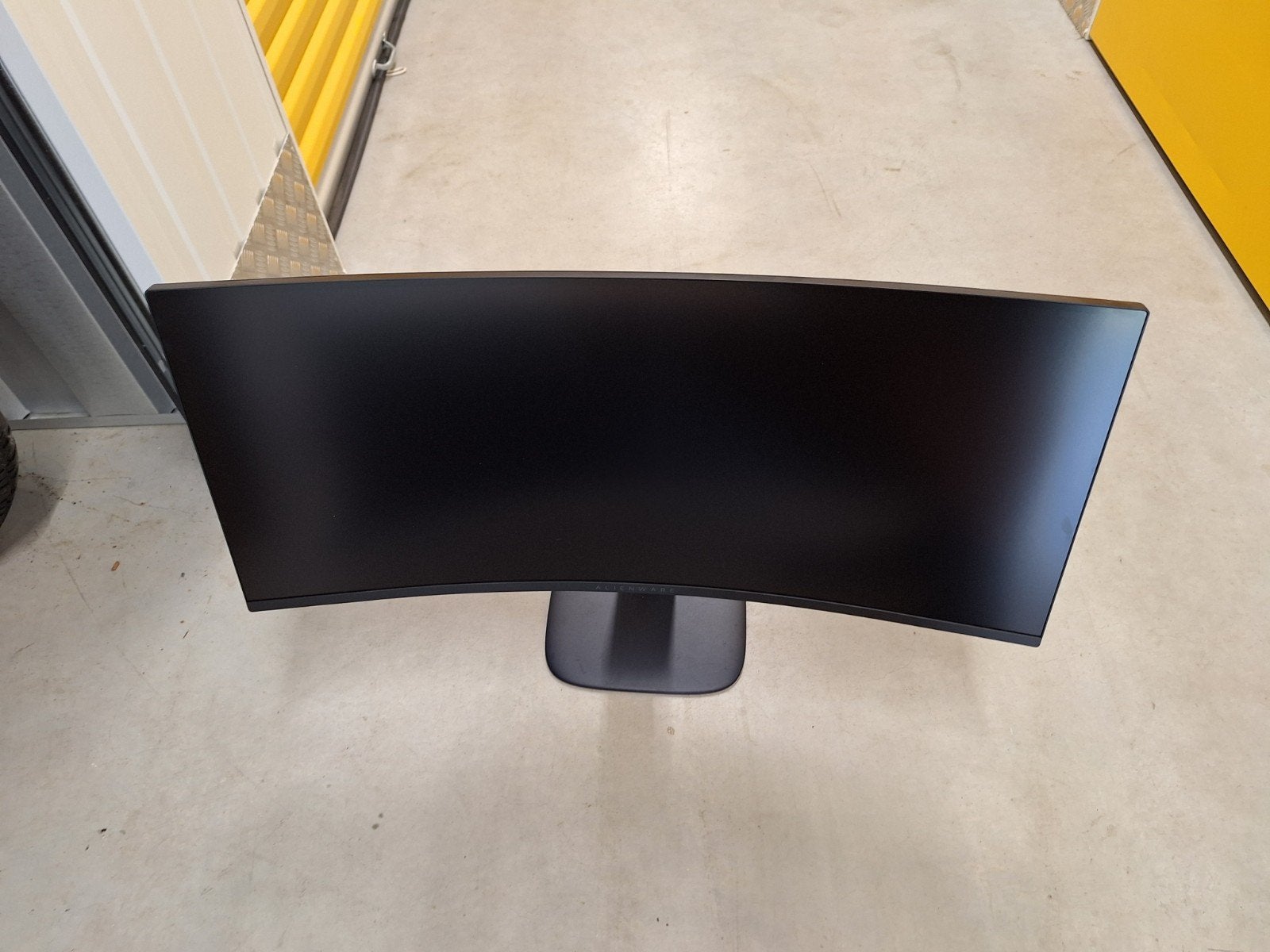 Alienware 34" 2K Curved Gaming Monitor - Zo goed als nieuw, HDMI, Ultrawide, 101 t/m 150 Hz, Alienware